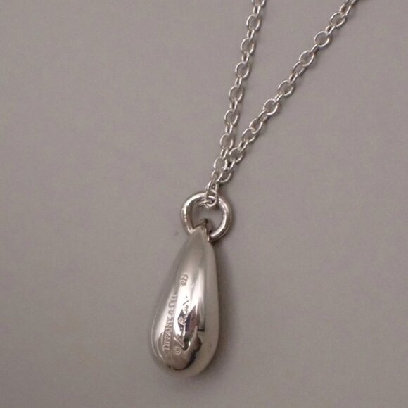 Tiffany & Co. Logo Tear Drop Chain Necklace Pendant Ag 925 Silver 09YH713 - Picture 2 of 9